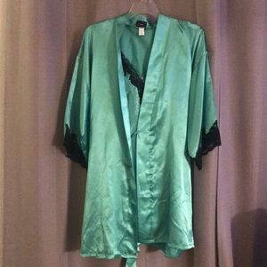 Fredrick’s Silk Gown and Robe *NWT*